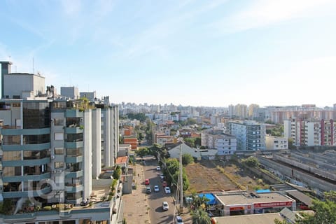 Image 18 - 254493